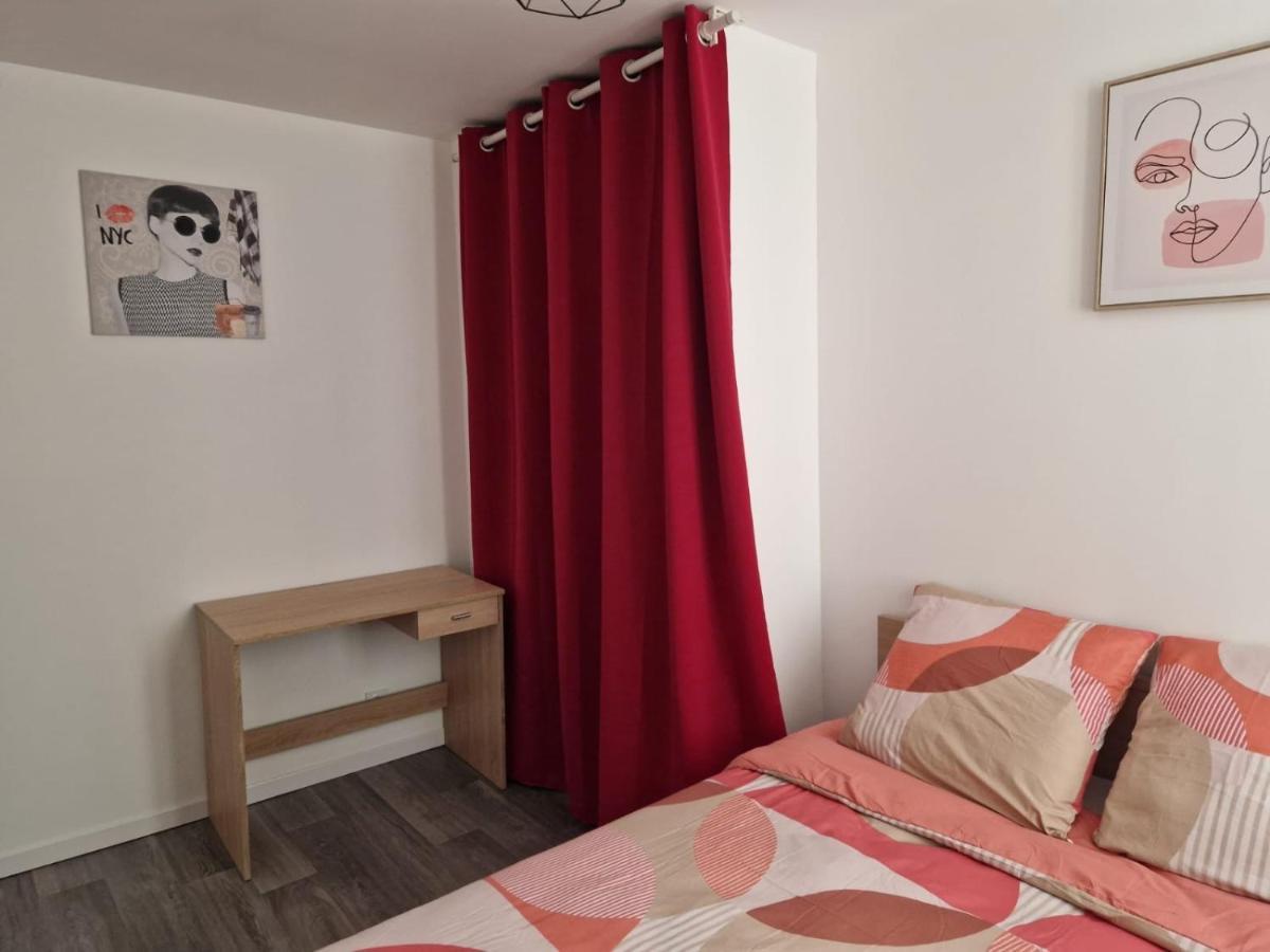 Superbe Appartement - Hypercentre - Rue Madeleine - 6 Personnes Troyes Extérieur photo
